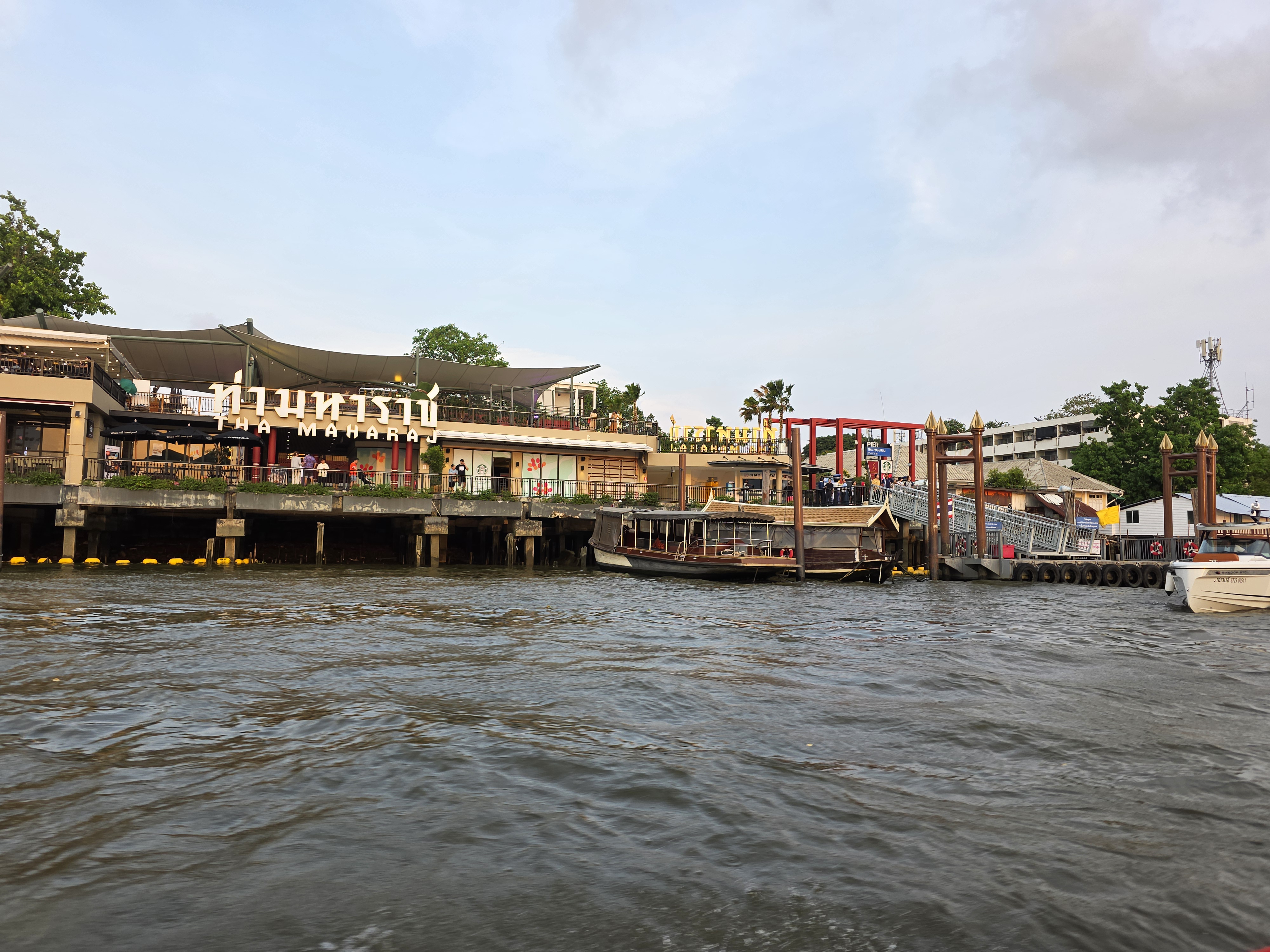 Tha Maharaj riverside pier and restaurants from the water